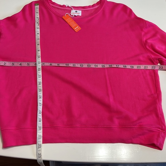 1060 Sundry Women’s Bright Pink Blouson Sleeve Lightweight Sweatshirt Size 1/Sm - Picture 8 of 9